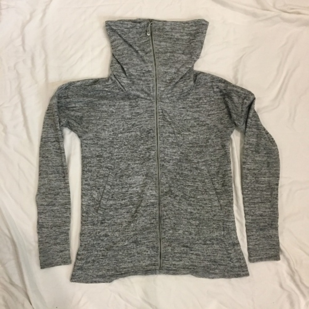 ATHLETA Kickback Jacket Soft and Cozy Grey Heather